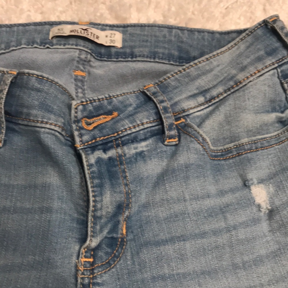 Hollister Jeans - sz 5s (W27 & L30) - Picture 3 of 4
